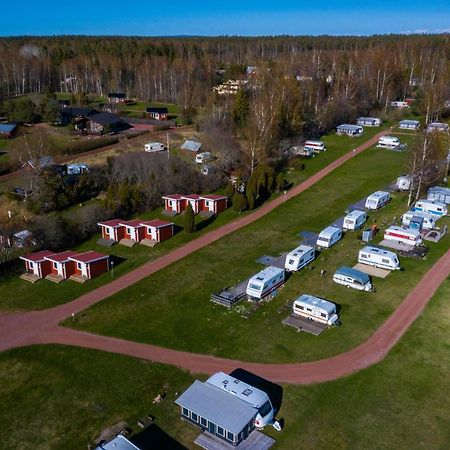 Karingsund Resort Camping Экерё Экстерьер фото