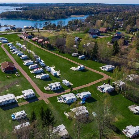 Karingsund Resort Camping Экерё Экстерьер фото